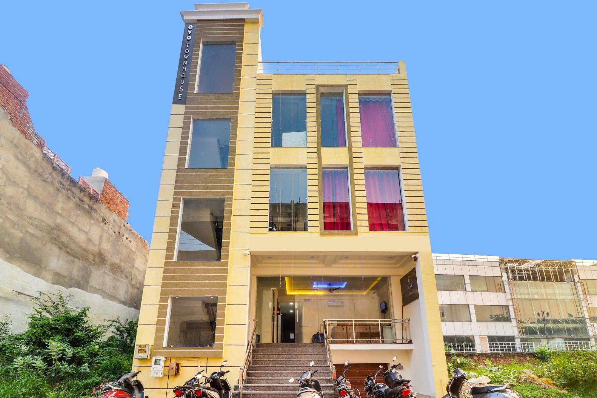 Collection O 70113 Hotel Golden Grand Agra  Exterior foto